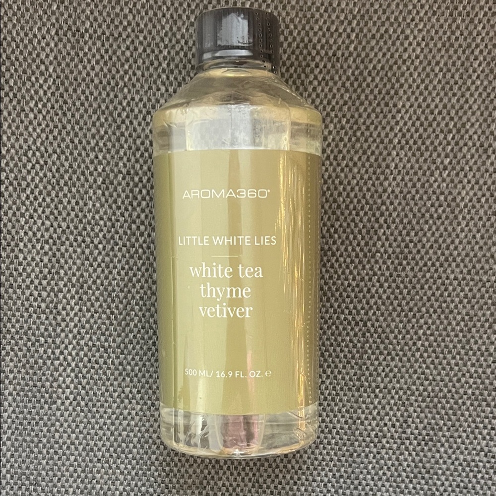 Aroma360 white tea thyme vetiver